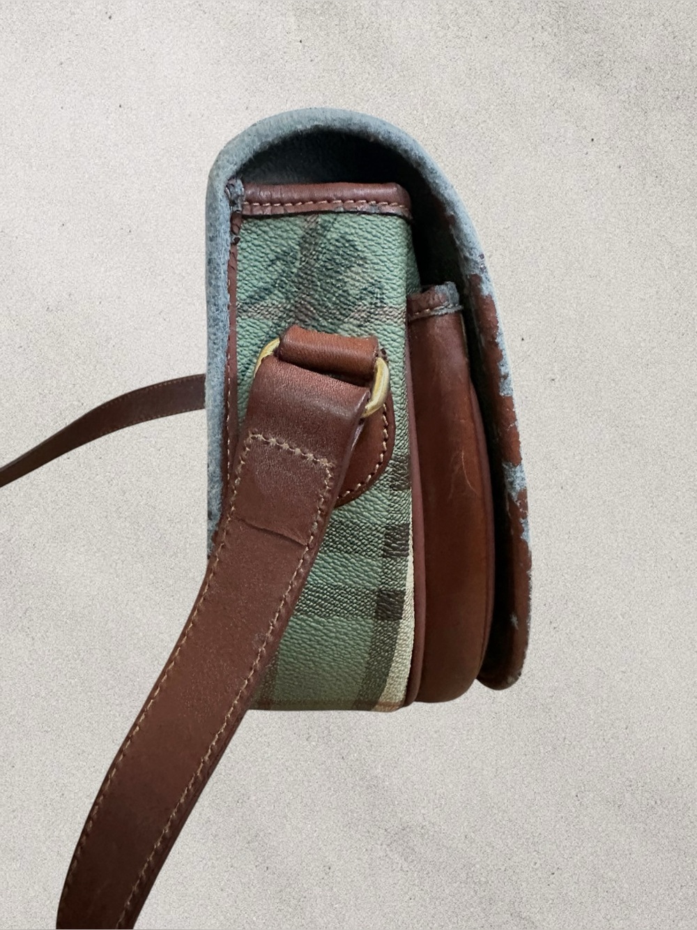 Burberry Vintage Shoulder Bag - Picture 2 of 10